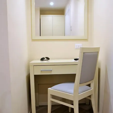 La Corte Fiorita Guest house Como