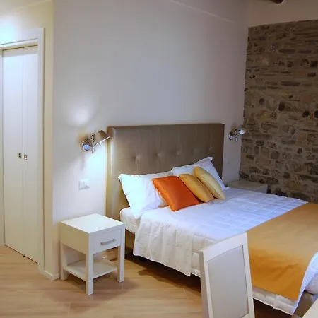La Corte Fiorita Guest house