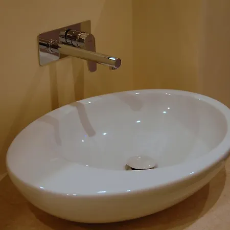 Pensjonat La Corte Fiorita 2*